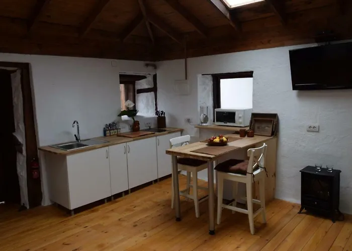 Semesterbostad Casa Madera 1